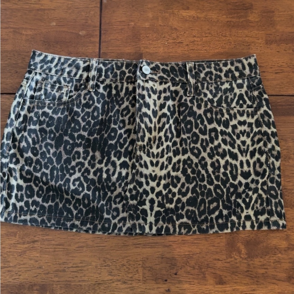 Leopard Print Mini Skirt